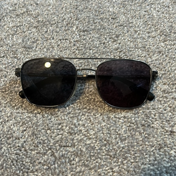 SALVATORE FERRAGAMO SUNGLASSES - Picture 3 of 7